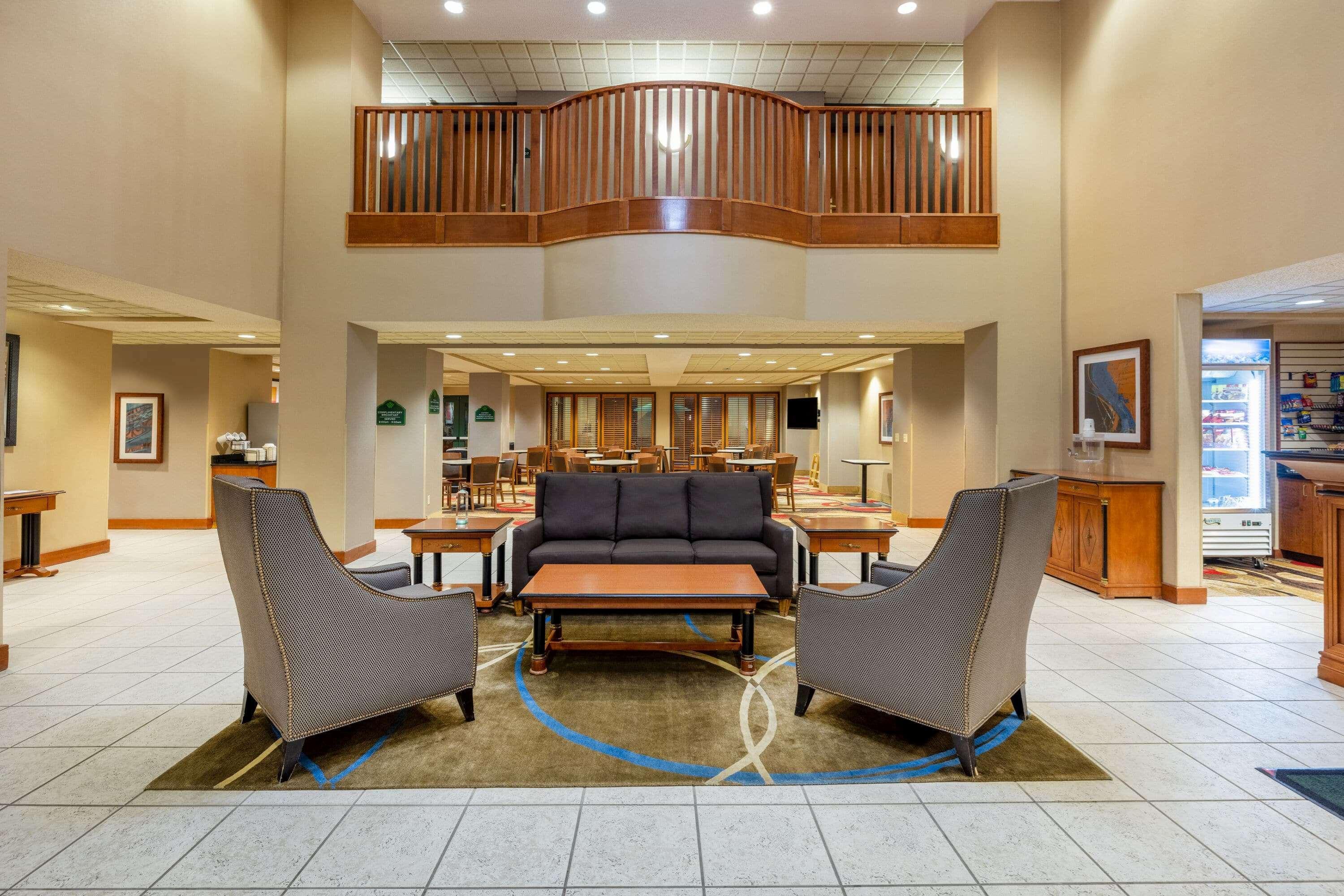 Wingate By Wyndham Gillette Hotel Exterior photo