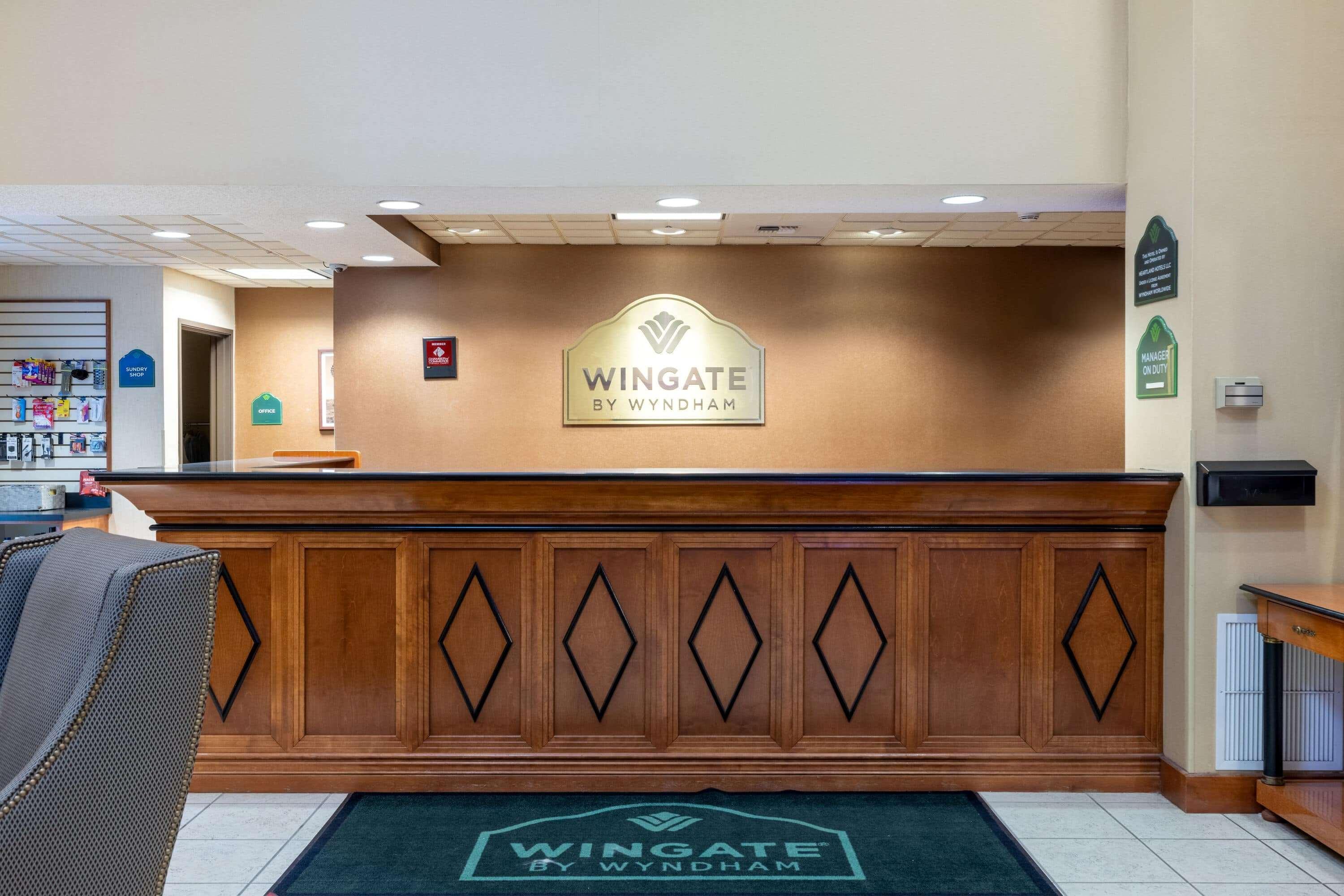 Wingate By Wyndham Gillette Hotel Exterior photo