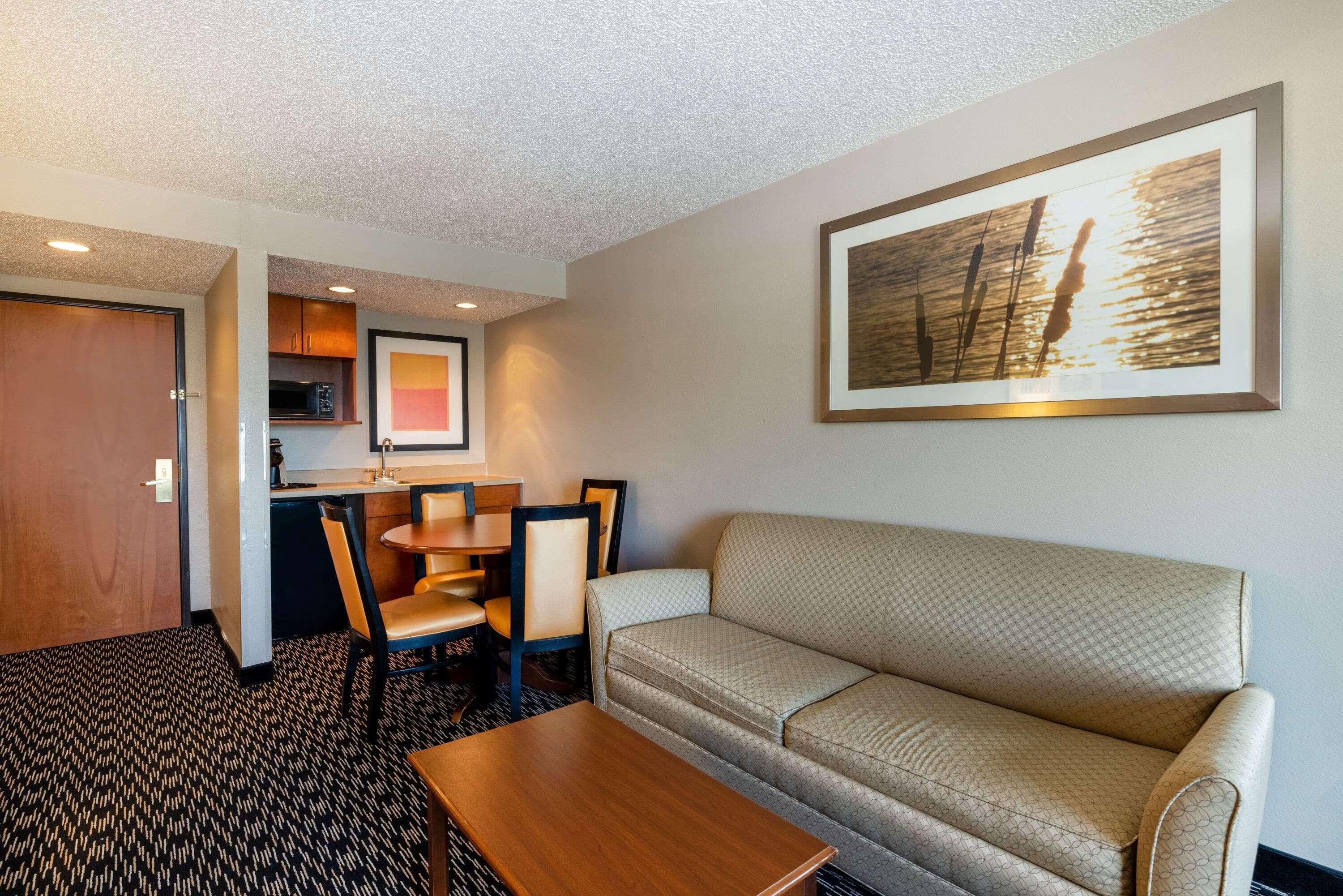 Wingate By Wyndham Gillette Hotel Exterior photo